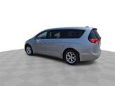 Thumbnail of 2018 Billet Silver Metallic Clearcoat Chrysler Pacifica