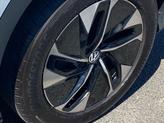 Thumbnail of 2022 White Volkswagen ID.4