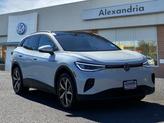 Photo of 2023 Opal White Pearl Volkswagen ID.4