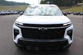 Thumbnail of 2024 Iridescent Pearl Tricoat Chevrolet Traverse