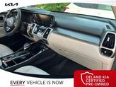 Thumbnail of 2021 Glacial White Pearl Kia Sorento
