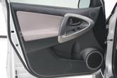Thumbnail of 2008 Classic Silver Metallic Toyota RAV4