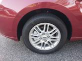 Thumbnail of 2009 Red Ford Focus