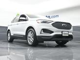 Thumbnail of 2024 Oxford White Ford Edge