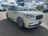 Thumbnail of 2021 Ceramic Pearl Lincoln Aviator