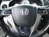 Thumbnail of 2013 Alabaster Silver Metallic Honda Pilot