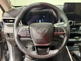 Thumbnail of 2023 Moon Dust Toyota Highlander