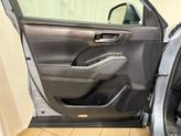 Thumbnail of 2023 Moon Dust Toyota Highlander