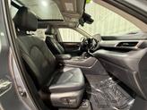 Thumbnail of 2023 Moon Dust Toyota Highlander