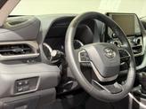 Thumbnail of 2024 Pearl Toyota Highlander