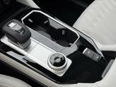Thumbnail of 2025 Diamond White Mitsubishi Outlander