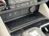 Thumbnail of 2025 Diamond White Mitsubishi Outlander