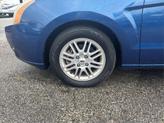 Thumbnail of 2009 Blue Ford Focus