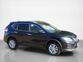 Photo of 2016 Magnetic Black Nissan Rogue
