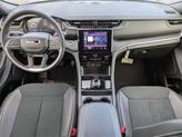 Thumbnail of 2025 Metallic Jeep Grand Cherokee