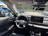 Thumbnail of 2025 Diamond White Mitsubishi Outlander