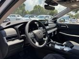 Thumbnail of 2025 Diamond White Mitsubishi Outlander