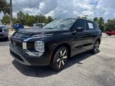 Thumbnail of 2025 Black Mitsubishi Outlander