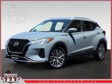 Photo of 2022 Boulder Gray Pearl Nissan Kicks