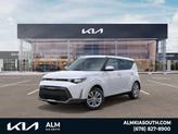 Photo of 2025 Snow White Pearl Kia Soul