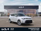 Thumbnail of 2025 Snow White Pearl Kia Soul