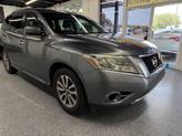 Thumbnail of 2016 Gun Metallic Nissan Pathfinder