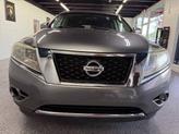 Thumbnail of 2016 Gun Metallic Nissan Pathfinder