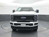 Thumbnail of 2025 Oxford White Ford F-250