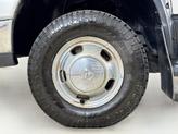 Thumbnail of 2006 Bright Silver Metallic Clearcoat Dodge Ram 3500