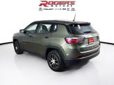 Thumbnail of 2018 Olive Green Pearlcoat Jeep Compass