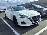 Thumbnail of 2020 WHITE Nissan Altima