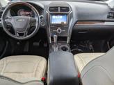 Thumbnail of 2017 White Platinum Metallic Tri-Coat Ford Explorer