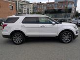 Thumbnail of 2017 White Platinum Metallic Tri-Coat Ford Explorer