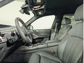 Thumbnail of 2026 Black Sapphire Metallic BMW X7