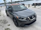 Thumbnail of 2019 Gun Metallic / Monarch Orange Nissan Kicks