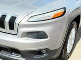 Thumbnail of 2017 Granite Crystal Metallic Clearcoat Jeep Cherokee