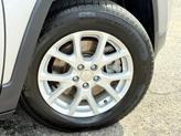 Thumbnail of 2017 Granite Crystal Metallic Clearcoat Jeep Cherokee