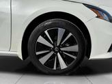 Thumbnail of 2022 White Nissan Altima