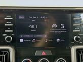 Thumbnail of 2023 Everlasting Silver Kia Sorento