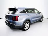 Thumbnail of 2023 Everlasting Silver Kia Sorento