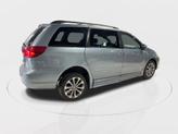 Thumbnail of 2004 Blue Toyota Sienna