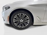 Thumbnail of 2018 White BMW 530