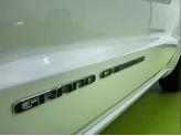 Thumbnail of 2017 Off-white Jeep Grand Cherokee