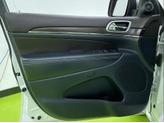 Thumbnail of 2017 Off-white Jeep Grand Cherokee
