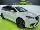 Photo of 2021 White Chrysler Pacifica