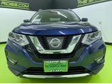 Thumbnail of 2017 Blue Nissan Rogue