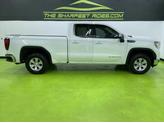 Thumbnail of 2019 White GMC Sierra 1500