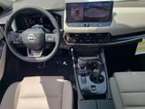 Thumbnail of 2025 White / Black Nissan Rogue