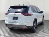 Thumbnail of 2025 White / Black Nissan Rogue