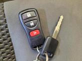 Thumbnail of 2014 Glacier White Nissan Frontier